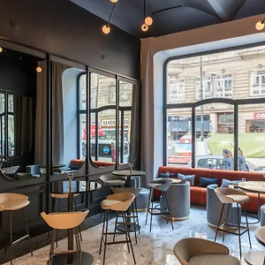 https://century-old-town.praguehotelsweb.com